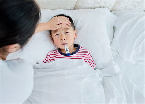 penyebab demam pada anak